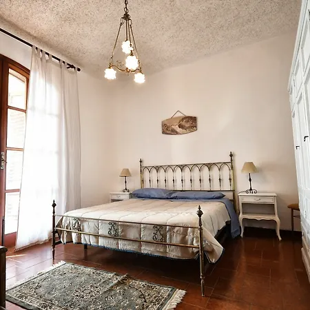 With 3 Bedrooms In Milazzo, With Wonderful Sea View, Enclosed Ga Villa